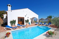 Holiday home with private pool and seaview near Comares, Malaga | Holiday home Montes de Malaga